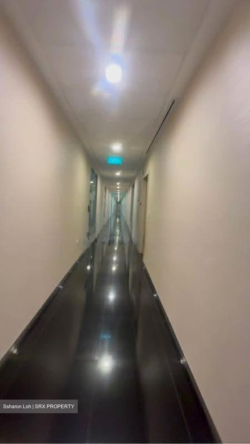 Vision Exchange (D22), Office #613702781